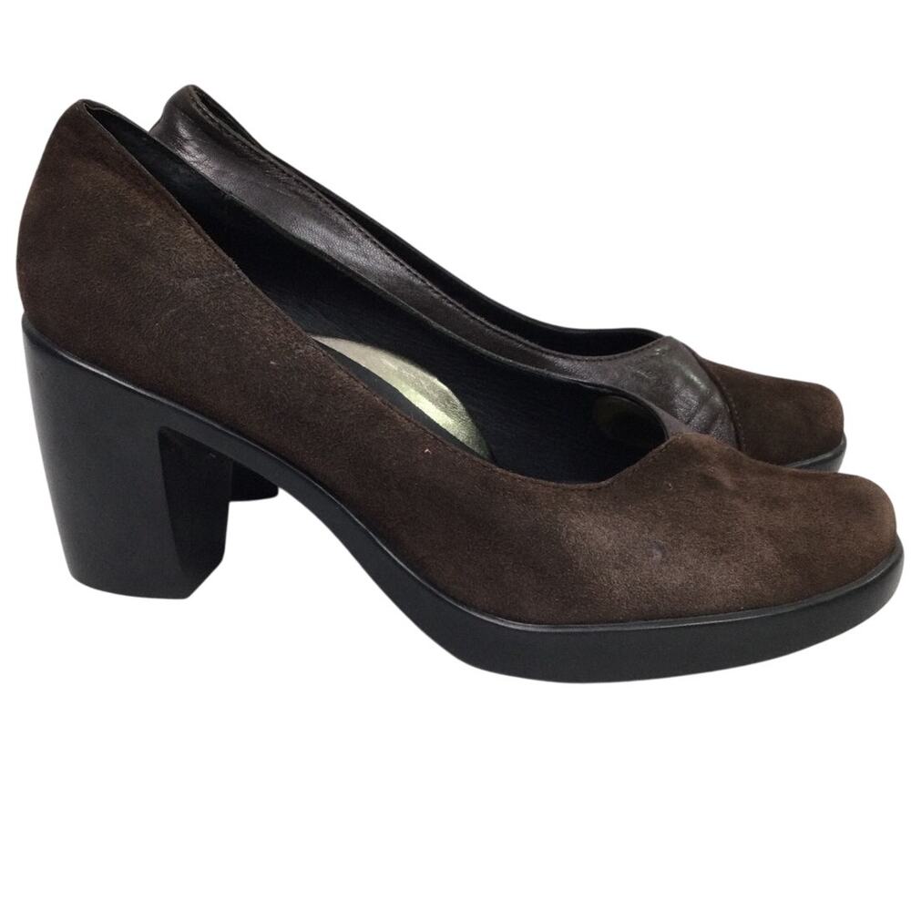 Dansko Tuttie Dark Academia 90s Minimalist Suede Round Toe Block Heel Shoe 37